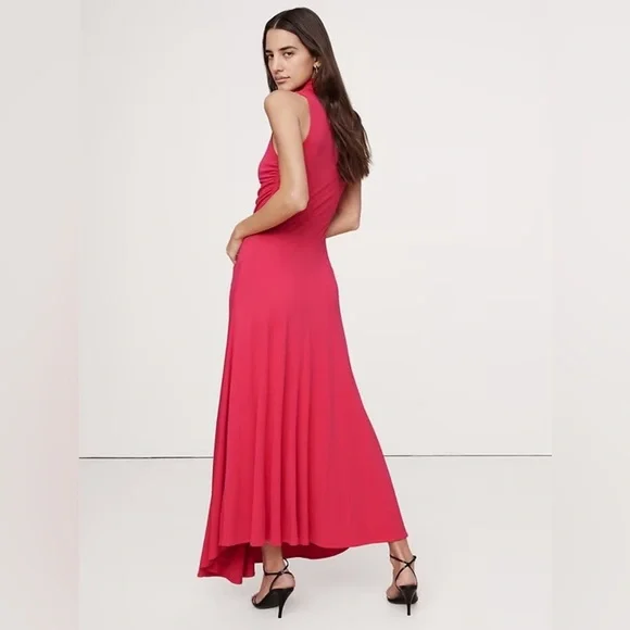 NWT! BANANA REPUBLIC JERSEY KNIT MOCK-NECK MAXI DRESS - SMALL Dresses NWT! BANANA REPUBLIC JERSEY KNIT MOCK-NECK MAXI DRESS - SMALL Dresses